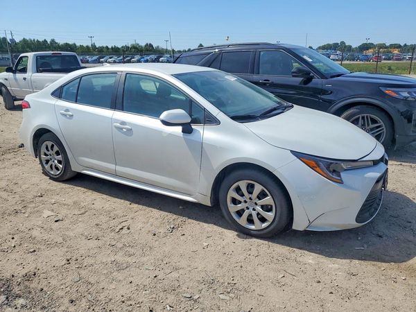 2025 TOYOTA COROLLA LE — Passenger 3/4