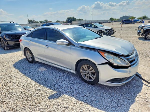 2014 HYUNDAI SONATA GLS/ GLS Popular — Passenger 3/4