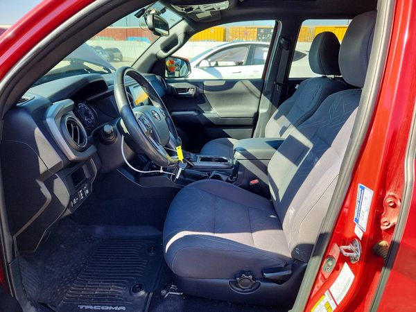 2017 TOYOTA TACOMA