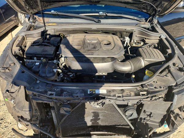 2019 JEEP GRAND CHEROKEE Laredo