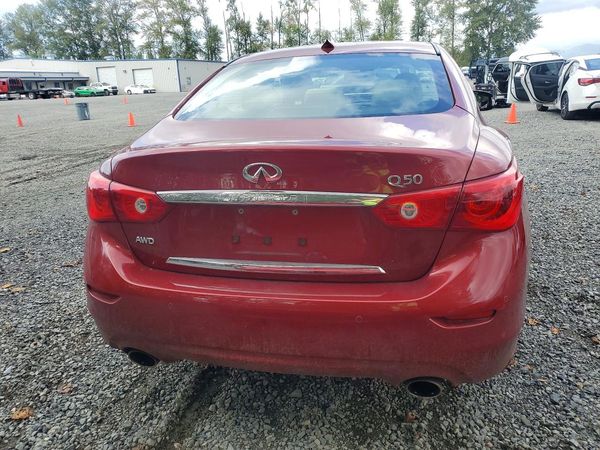 2015 INFINITI Q50
