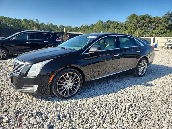 2016 CADILLAC XTS — Front 3/4