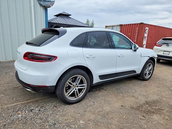 2017 PORSCHE MACAN — PSRA