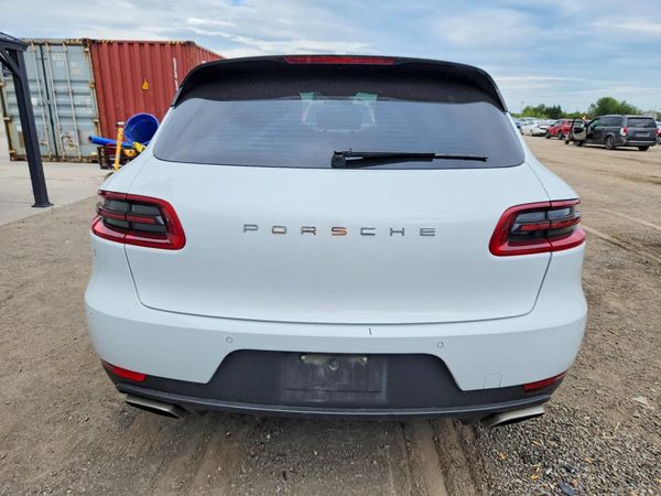 2017 PORSCHE MACAN — DIRR