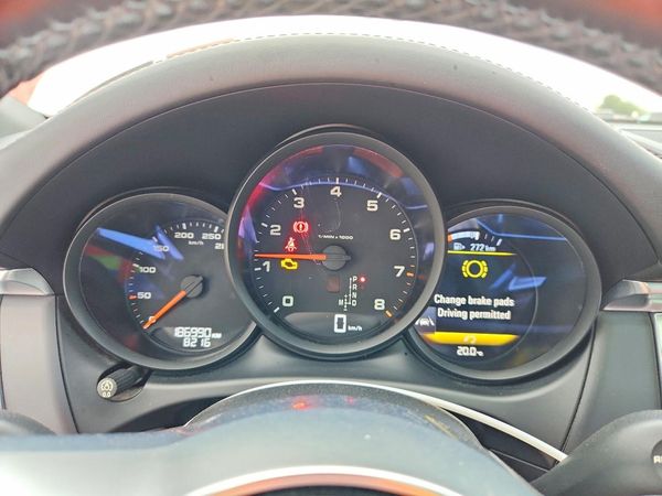 2017 PORSCHE MACAN — ODOM