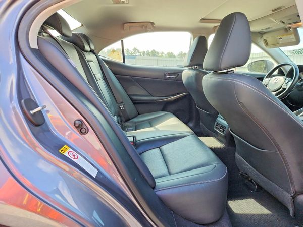 2015 LEXUS IS 250