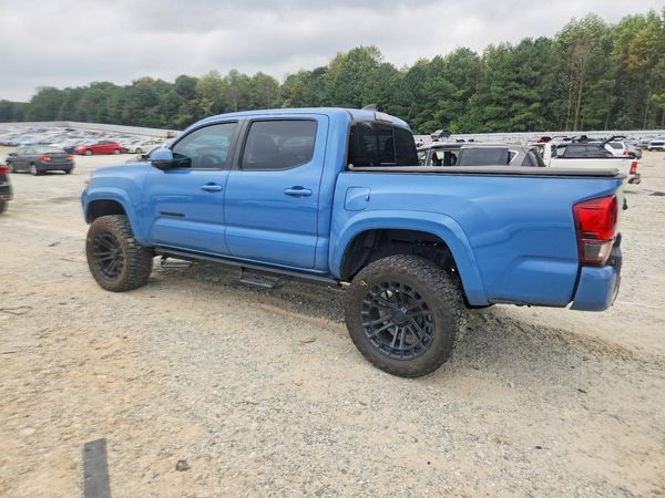 2019 TOYOTA TACOMA SR5