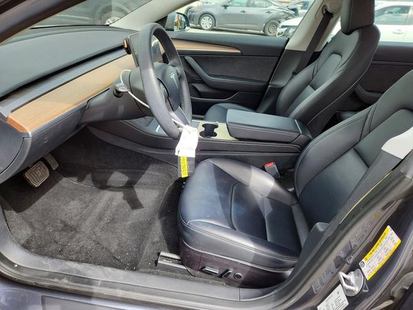 2023 TESLA MODEL 3 — DENT