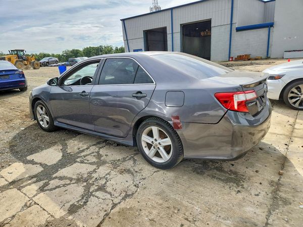2013 TOYOTA CAMRY