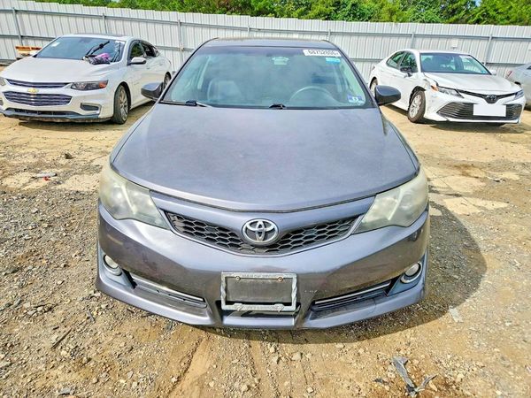 2013 TOYOTA CAMRY
