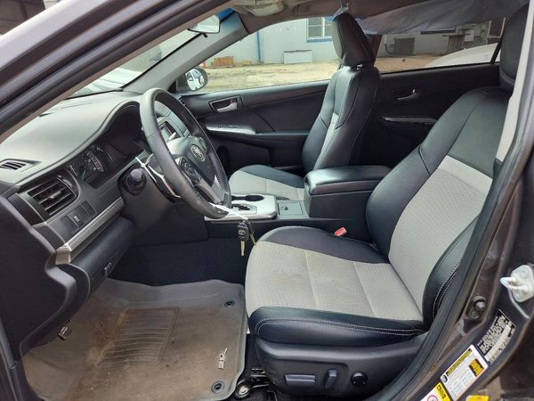 2013 TOYOTA CAMRY