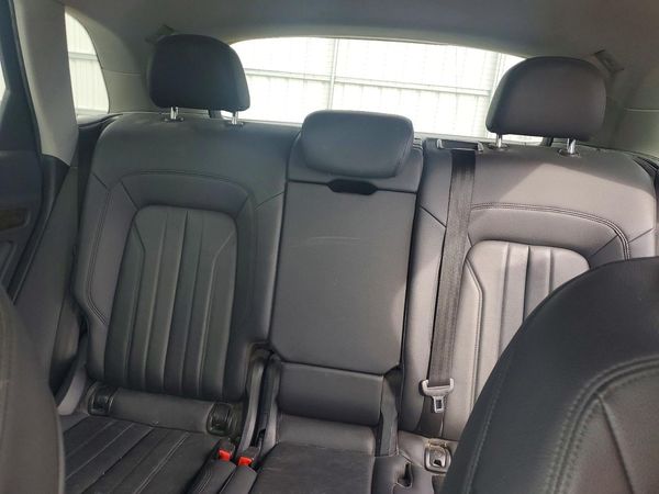 2019 AUDI Q5 quattro Premium