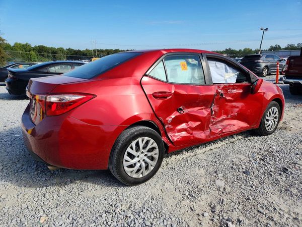 2017 TOYOTA COROLLA