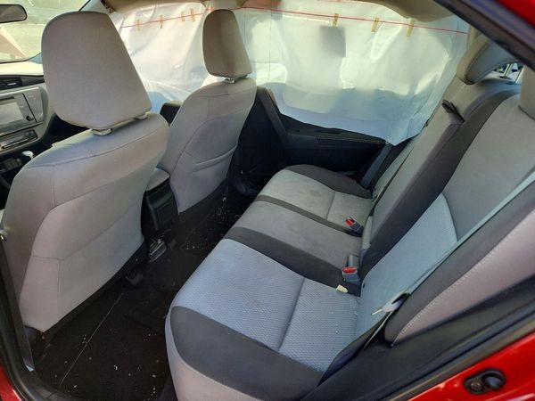 2017 TOYOTA COROLLA