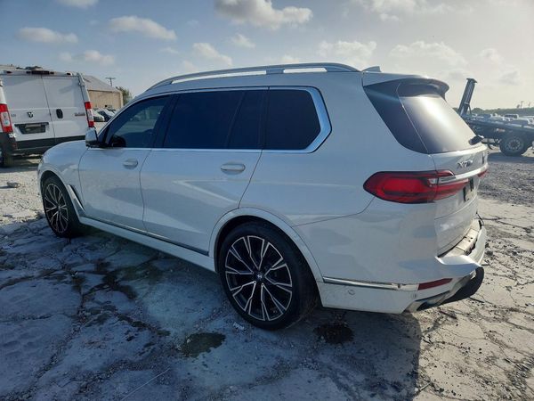 2020 BMW X7 xDrive40i