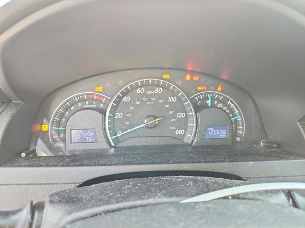 2014 TOYOTA CAMRY — ODOM