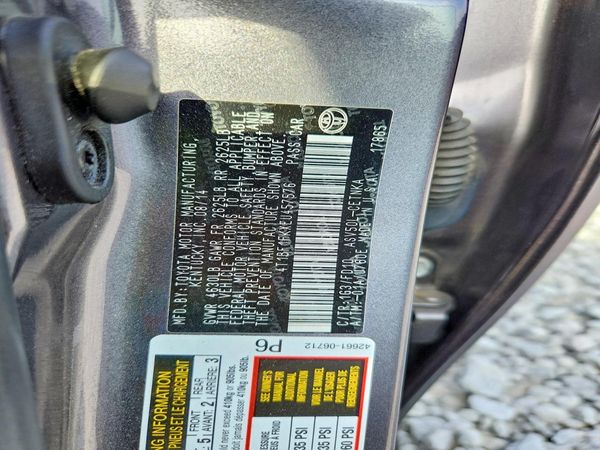 2014 TOYOTA CAMRY — VINS