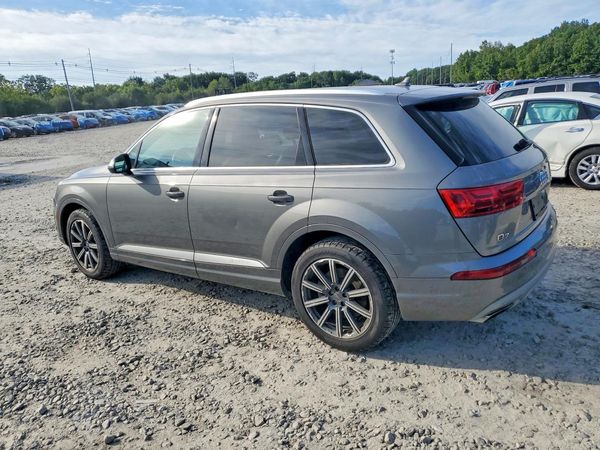 2017 AUDI Q7 quattro Premium Plus