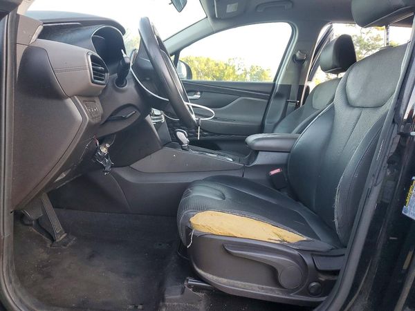 2019 HYUNDAI SANTA FE SE — DENT