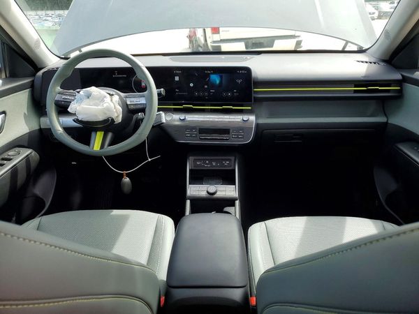2025 HYUNDAI KONA Limited