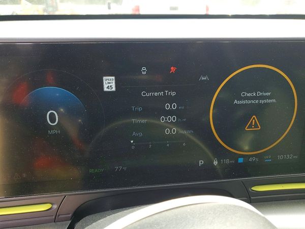 2025 HYUNDAI KONA Limited