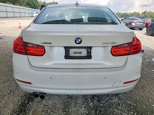 2015 BMW 328