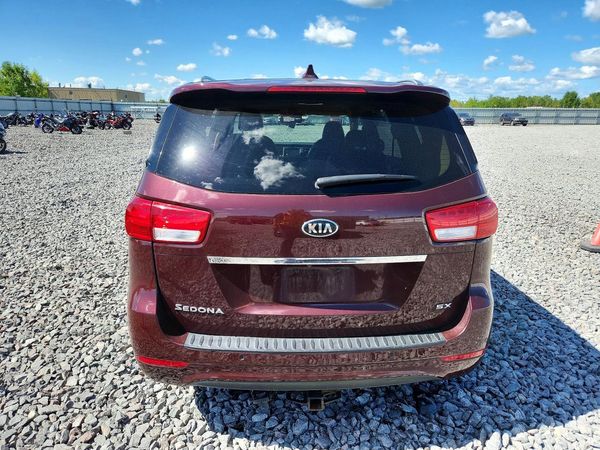 2017 KIA SEDONA
