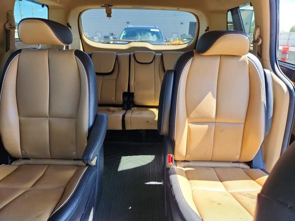 2017 KIA SEDONA