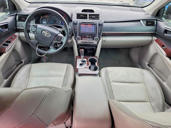 2014 TOYOTA CAMRY — CKPT