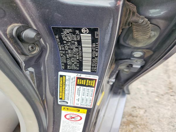 2014 TOYOTA CAMRY — VINS