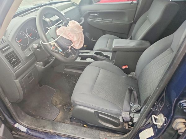 2012 JEEP LIBERTY Sport — DENT