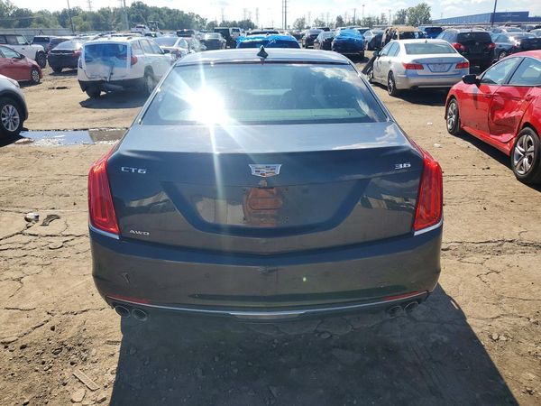 2016 CADILLAC CT6 Luxury