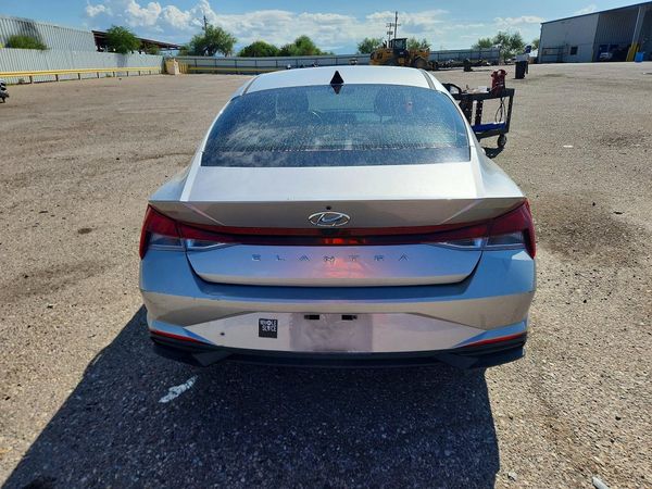 2021 HYUNDAI ELANTRA SEL — DIRR
