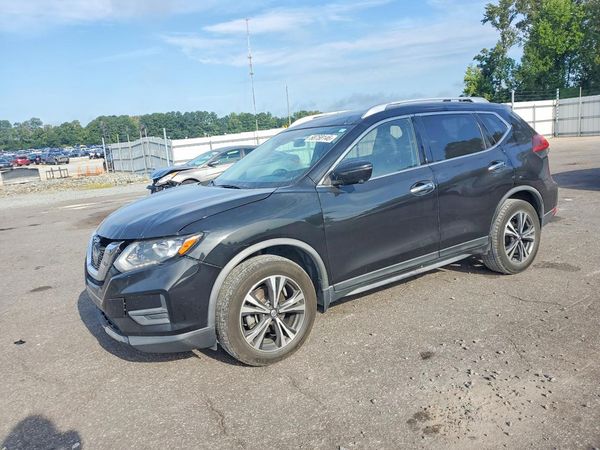 2019 NISSAN ROGUE — Front 3/4