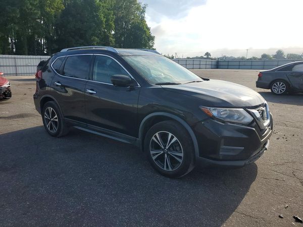 2019 NISSAN ROGUE — Passenger 3/4