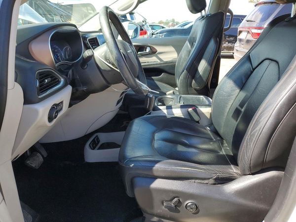 2017 CHRYSLER PACIFICA Touring L Plus