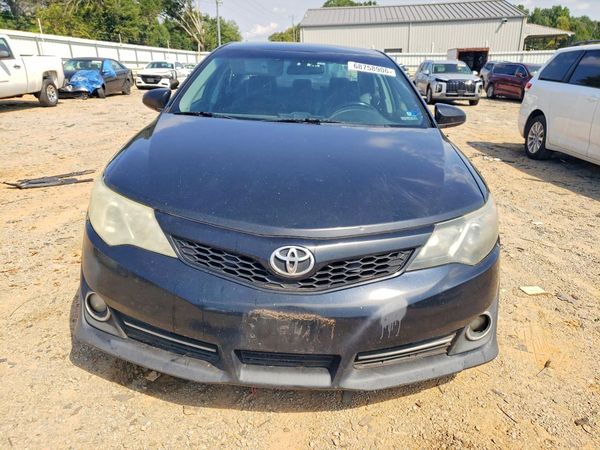 2013 TOYOTA CAMRY