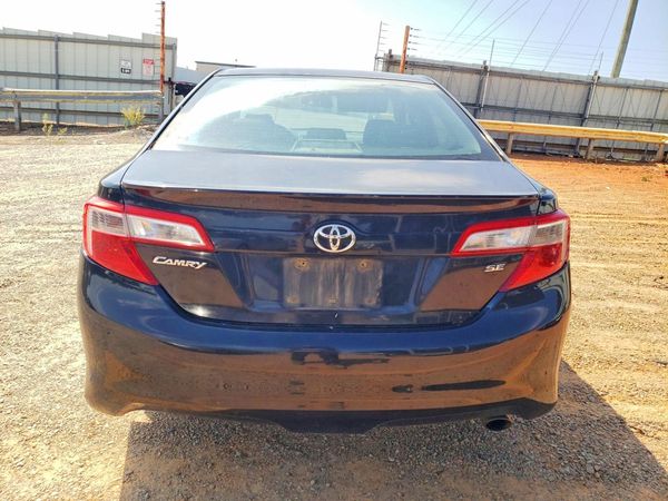 2013 TOYOTA CAMRY