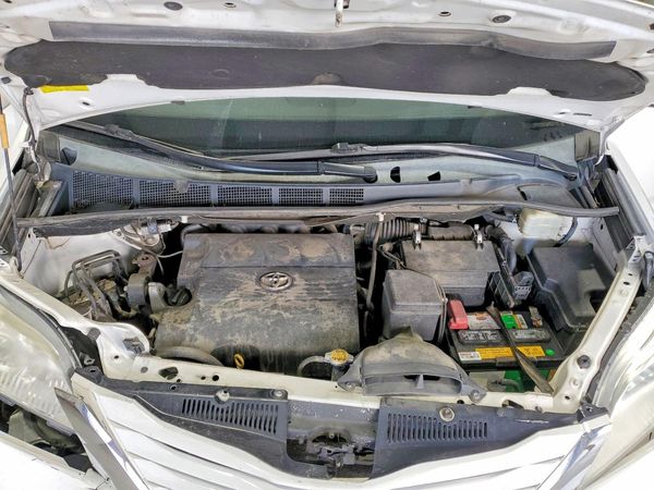 2015 TOYOTA SIENNA