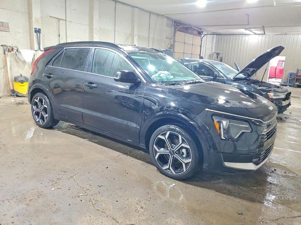 2023 KIA NIRO EX — Passenger 3/4
