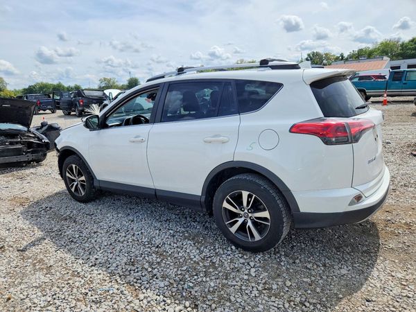 2018 TOYOTA RAV4 Adventure/XLE