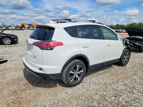 2018 TOYOTA RAV4 Adventure/XLE