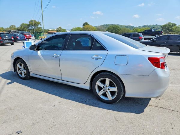 2013 TOYOTA CAMRY