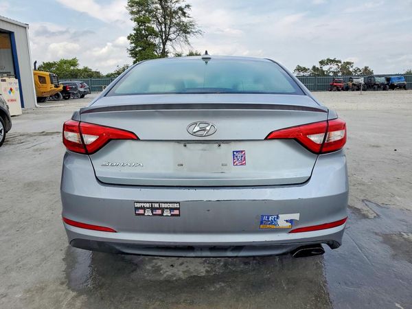 2017 HYUNDAI SONATA SE, Eco