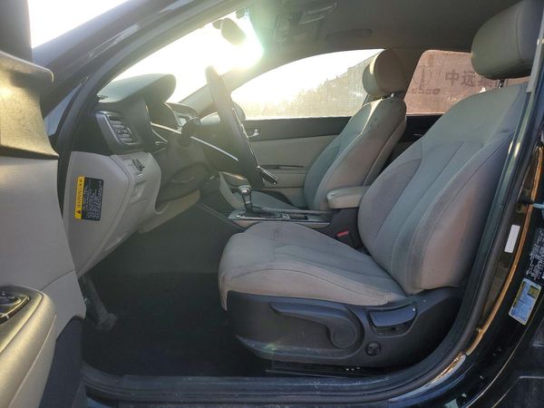 2016 KIA OPTIMA GL