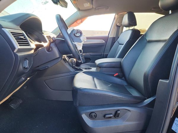 2019 VOLKSWAGEN ATLAS SE