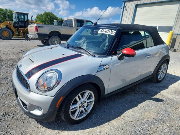 2014 MINI COOPER