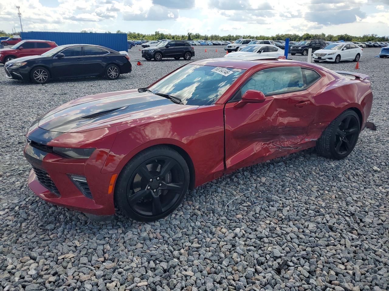 2016 CHEVROLET CAMARO 2SS — Front 3/4