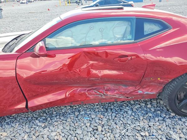 2016 CHEVROLET CAMARO 2SS — DENT