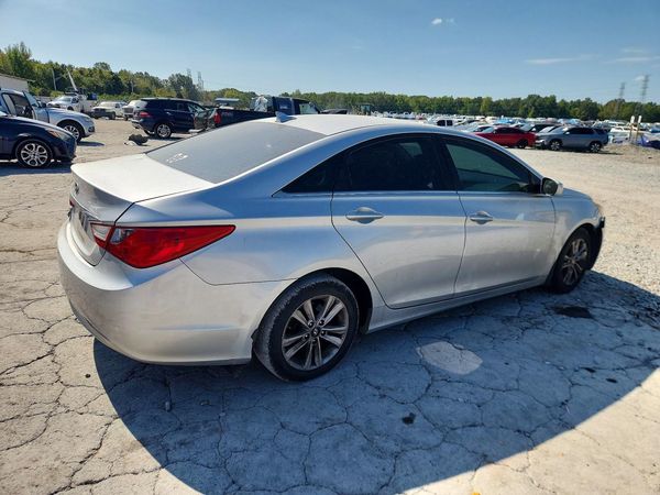 2012 HYUNDAI SONATA